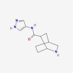 molecular formula C11H16N4O B6808585 N-(1H-pyrazol-4-yl)-2-azabicyclo[2.2.2]octane-6-carboxamide 