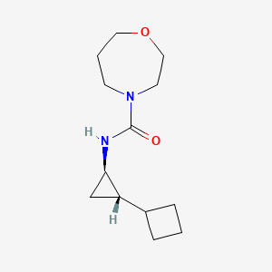 molecular formula C13H22N2O2 B6811501 N-[(1R,2S)-2-cyclobutylcyclopropyl]-1,4-oxazepane-4-carboxamide 
