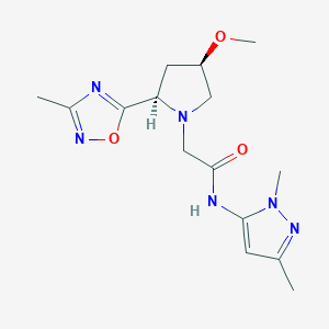 molecular formula C15H22N6O3 B6813944 N-(2,5-dimethylpyrazol-3-yl)-2-[(2R,4R)-4-methoxy-2-(3-methyl-1,2,4-oxadiazol-5-yl)pyrrolidin-1-yl]acetamide 