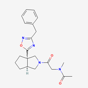 molecular formula C21H26N4O3 B6814256 N-[2-[(3aS,6aS)-3a-(3-benzyl-1,2,4-oxadiazol-5-yl)-1,3,4,5,6,6a-hexahydrocyclopenta[c]pyrrol-2-yl]-2-oxoethyl]-N-methylacetamide 