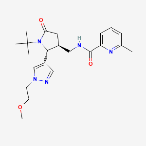 molecular formula C22H31N5O3 B6815759 N-[[(2R,3S)-1-tert-butyl-2-[1-(2-methoxyethyl)pyrazol-4-yl]-5-oxopyrrolidin-3-yl]methyl]-6-methylpyridine-2-carboxamide 