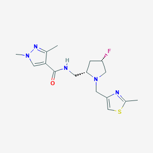 molecular formula C16H22FN5OS B6821390 N-[[(2S,4S)-4-fluoro-1-[(2-methyl-1,3-thiazol-4-yl)methyl]pyrrolidin-2-yl]methyl]-1,3-dimethylpyrazole-4-carboxamide 