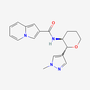 molecular formula C18H20N4O2 B6827102 N-[(2R,3S)-2-(1-methylpyrazol-4-yl)oxan-3-yl]indolizine-2-carboxamide 