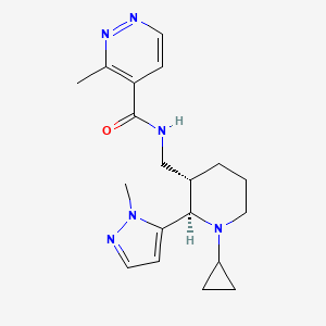 molecular formula C19H26N6O B6850679 N-[[(2R,3S)-1-cyclopropyl-2-(2-methylpyrazol-3-yl)piperidin-3-yl]methyl]-3-methylpyridazine-4-carboxamide 