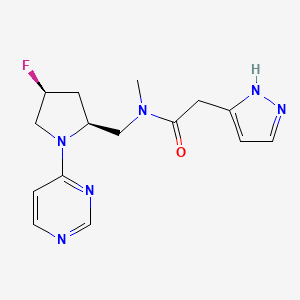 molecular formula C15H19FN6O B6862997 N-[[(2S,4S)-4-fluoro-1-pyrimidin-4-ylpyrrolidin-2-yl]methyl]-N-methyl-2-(1H-pyrazol-5-yl)acetamide 