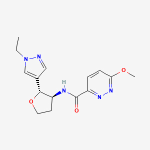 molecular formula C15H19N5O3 B6887681 N-[(2R,3S)-2-(1-ethylpyrazol-4-yl)oxolan-3-yl]-6-methoxypyridazine-3-carboxamide 