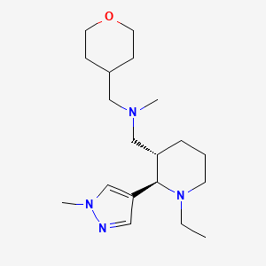 molecular formula C19H34N4O B6889409 N-[[(2R,3S)-1-ethyl-2-(1-methylpyrazol-4-yl)piperidin-3-yl]methyl]-N-methyl-1-(oxan-4-yl)methanamine 