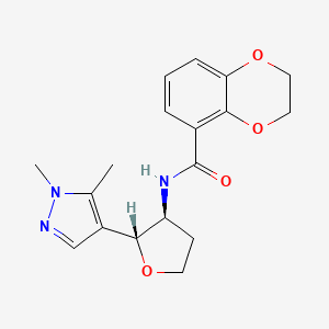 molecular formula C18H21N3O4 B6890532 N-[(2R,3S)-2-(1,5-dimethylpyrazol-4-yl)oxolan-3-yl]-2,3-dihydro-1,4-benzodioxine-5-carboxamide 