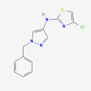 molecular formula C13H11ClN4S B6894218 N-(1-benzylpyrazol-4-yl)-4-chloro-1,3-thiazol-2-amine 