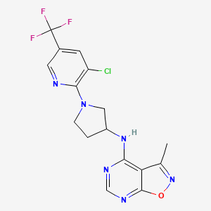 molecular formula C16H14ClF3N6O B6902001 N-[1-[3-chloro-5-(trifluoromethyl)pyridin-2-yl]pyrrolidin-3-yl]-3-methyl-[1,2]oxazolo[5,4-d]pyrimidin-4-amine 