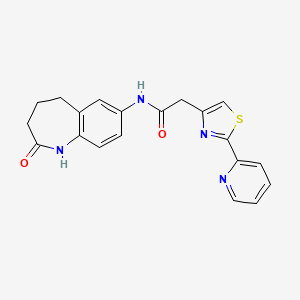 molecular formula C20H18N4O2S B6903405 N-(2-oxo-1,3,4,5-tetrahydro-1-benzazepin-7-yl)-2-(2-pyridin-2-yl-1,3-thiazol-4-yl)acetamide 