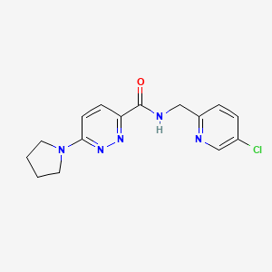molecular formula C15H16ClN5O B6918930 N-[(5-chloropyridin-2-yl)methyl]-6-pyrrolidin-1-ylpyridazine-3-carboxamide 