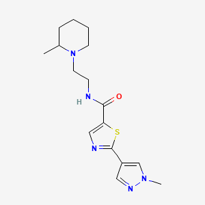 molecular formula C16H23N5OS B6921866 N-[2-(2-methylpiperidin-1-yl)ethyl]-2-(1-methylpyrazol-4-yl)-1,3-thiazole-5-carboxamide 