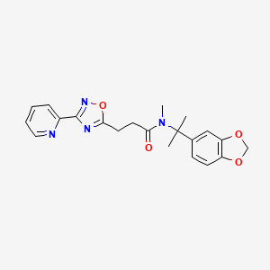 molecular formula C21H22N4O4 B6926386 N-[2-(1,3-benzodioxol-5-yl)propan-2-yl]-N-methyl-3-(3-pyridin-2-yl-1,2,4-oxadiazol-5-yl)propanamide 