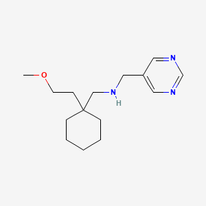 molecular formula C15H25N3O B6940061 N-[[1-(2-methoxyethyl)cyclohexyl]methyl]-1-pyrimidin-5-ylmethanamine 