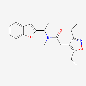 molecular formula C20H24N2O3 B6946298 N-[1-(1-benzofuran-2-yl)ethyl]-2-(3,5-diethyl-1,2-oxazol-4-yl)-N-methylacetamide 