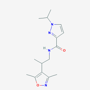 molecular formula C15H22N4O2 B6953238 N-[2-(3,5-dimethyl-1,2-oxazol-4-yl)propyl]-1-propan-2-ylpyrazole-3-carboxamide 