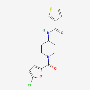 molecular formula C15H15ClN2O3S B6959926 N-[1-(5-chlorofuran-2-carbonyl)piperidin-4-yl]thiophene-3-carboxamide 