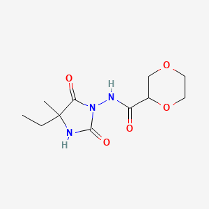 molecular formula C11H17N3O5 B6972507 N-(4-ethyl-4-methyl-2,5-dioxoimidazolidin-1-yl)-1,4-dioxane-2-carboxamide 