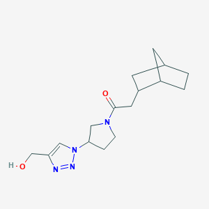 molecular formula C16H24N4O2 B6979381 2-(2-Bicyclo[2.2.1]heptanyl)-1-[3-[4-(hydroxymethyl)triazol-1-yl]pyrrolidin-1-yl]ethanone 