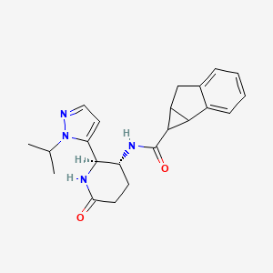 molecular formula C22H26N4O2 B7002490 N-[(2R,3R)-6-oxo-2-(2-propan-2-ylpyrazol-3-yl)piperidin-3-yl]-1,1a,6,6a-tetrahydrocyclopropa[a]indene-1-carboxamide 