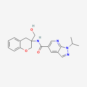 molecular formula C20H22N4O3 B7003701 N-[3-(hydroxymethyl)-2,4-dihydrochromen-3-yl]-1-propan-2-ylpyrazolo[3,4-b]pyridine-5-carboxamide 