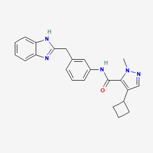 molecular formula C23H23N5O B7005629 N-[3-(1H-benzimidazol-2-ylmethyl)phenyl]-4-cyclobutyl-2-methylpyrazole-3-carboxamide 