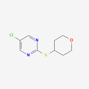 molecular formula C9H11ClN2OS B7017981 5-Chloro-2-(oxan-4-ylsulfanyl)pyrimidine 