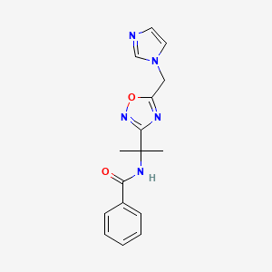 molecular formula C16H17N5O2 B7065828 N-[2-[5-(imidazol-1-ylmethyl)-1,2,4-oxadiazol-3-yl]propan-2-yl]benzamide 