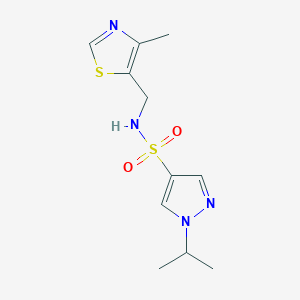 molecular formula C11H16N4O2S2 B7069209 N-[(4-methyl-1,3-thiazol-5-yl)methyl]-1-propan-2-ylpyrazole-4-sulfonamide 