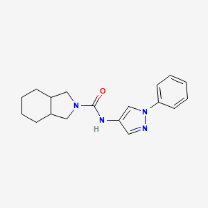 molecular formula C18H22N4O B7078935 N-(1-phenylpyrazol-4-yl)-1,3,3a,4,5,6,7,7a-octahydroisoindole-2-carboxamide 