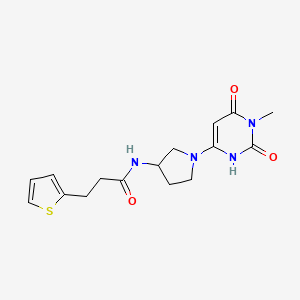 molecular formula C16H20N4O3S B7096942 N-[1-(3-methyl-2,4-dioxo-1H-pyrimidin-6-yl)pyrrolidin-3-yl]-3-thiophen-2-ylpropanamide 