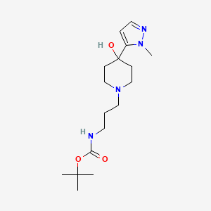 molecular formula C17H30N4O3 B7100348 tert-butyl N-[3-[4-hydroxy-4-(2-methylpyrazol-3-yl)piperidin-1-yl]propyl]carbamate 