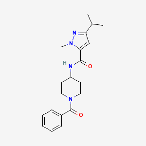 molecular formula C20H26N4O2 B7133274 N-(1-benzoylpiperidin-4-yl)-2-methyl-5-propan-2-ylpyrazole-3-carboxamide 