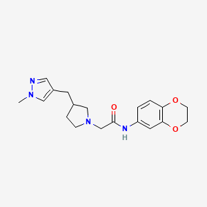 molecular formula C19H24N4O3 B7133588 N-(2,3-dihydro-1,4-benzodioxin-6-yl)-2-[3-[(1-methylpyrazol-4-yl)methyl]pyrrolidin-1-yl]acetamide 