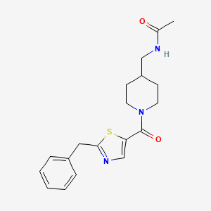 molecular formula C19H23N3O2S B7140130 N-[[1-(2-benzyl-1,3-thiazole-5-carbonyl)piperidin-4-yl]methyl]acetamide 