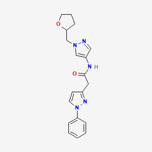 molecular formula C19H21N5O2 B7140887 N-[1-(oxolan-2-ylmethyl)pyrazol-4-yl]-2-(1-phenylpyrazol-3-yl)acetamide 