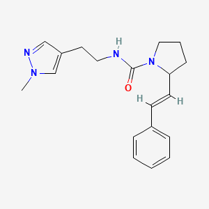 molecular formula C19H24N4O B7164726 N-[2-(1-methylpyrazol-4-yl)ethyl]-2-[(E)-2-phenylethenyl]pyrrolidine-1-carboxamide 