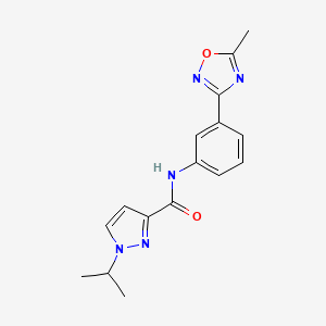 molecular formula C16H17N5O2 B7176137 N-[3-(5-methyl-1,2,4-oxadiazol-3-yl)phenyl]-1-propan-2-ylpyrazole-3-carboxamide 