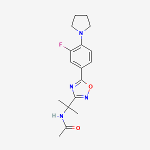 molecular formula C17H21FN4O2 B7176857 N-[2-[5-(3-fluoro-4-pyrrolidin-1-ylphenyl)-1,2,4-oxadiazol-3-yl]propan-2-yl]acetamide 
