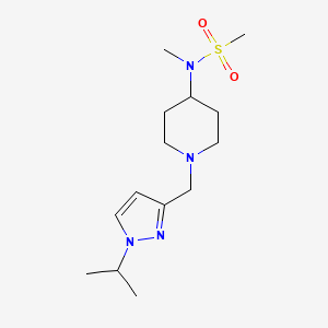 molecular formula C14H26N4O2S B7179192 N-methyl-N-[1-[(1-propan-2-ylpyrazol-3-yl)methyl]piperidin-4-yl]methanesulfonamide 
