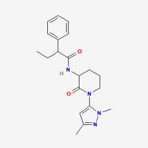 molecular formula C20H26N4O2 B7187786 N-[1-(2,5-dimethylpyrazol-3-yl)-2-oxopiperidin-3-yl]-2-phenylbutanamide 