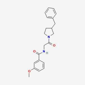 molecular formula C21H24N2O3 B7188970 N-[2-(3-benzylpyrrolidin-1-yl)-2-oxoethyl]-3-methoxybenzamide 