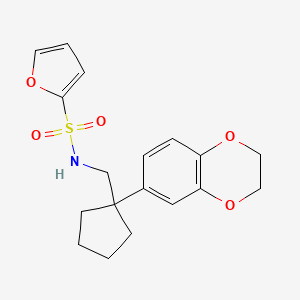 molecular formula C18H21NO5S B7204146 N-[[1-(2,3-dihydro-1,4-benzodioxin-6-yl)cyclopentyl]methyl]furan-2-sulfonamide 