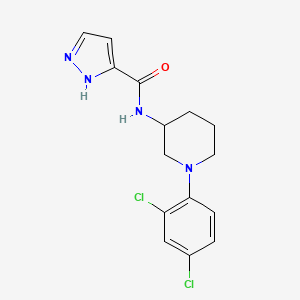 molecular formula C15H16Cl2N4O B7207270 N-[1-(2,4-dichlorophenyl)piperidin-3-yl]-1H-pyrazole-5-carboxamide 