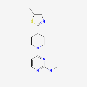 molecular formula C15H21N5S B7210443 N,N-dimethyl-4-[4-(5-methyl-1,3-thiazol-2-yl)piperidin-1-yl]pyrimidin-2-amine 