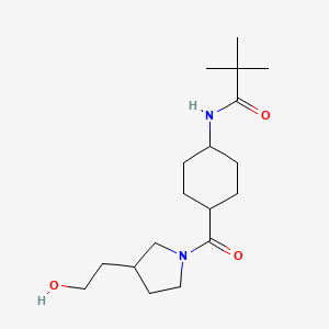 molecular formula C18H32N2O3 B7215093 N-[4-[3-(2-hydroxyethyl)pyrrolidine-1-carbonyl]cyclohexyl]-2,2-dimethylpropanamide 