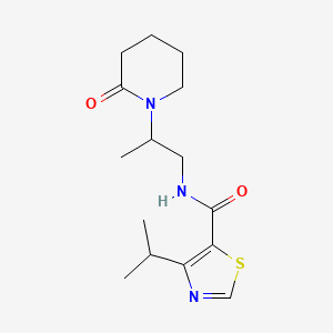 molecular formula C15H23N3O2S B7237577 N-[2-(2-oxopiperidin-1-yl)propyl]-4-propan-2-yl-1,3-thiazole-5-carboxamide 
