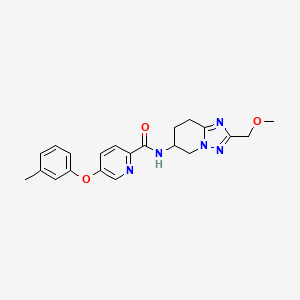 molecular formula C21H23N5O3 B7240358 N-[2-(methoxymethyl)-5,6,7,8-tetrahydro-[1,2,4]triazolo[1,5-a]pyridin-6-yl]-5-(3-methylphenoxy)pyridine-2-carboxamide 
