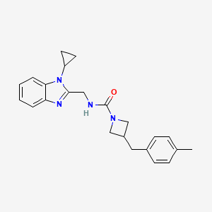 molecular formula C23H26N4O B7257231 N-[(1-cyclopropylbenzimidazol-2-yl)methyl]-3-[(4-methylphenyl)methyl]azetidine-1-carboxamide 